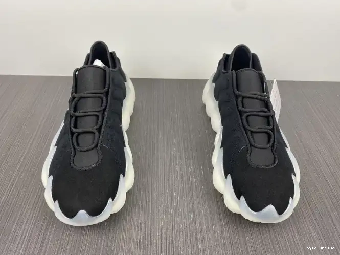 hype 400 H68031 YEEZY ADIDAS 0513